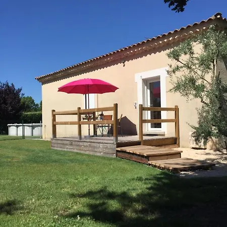 L' Escapade-3